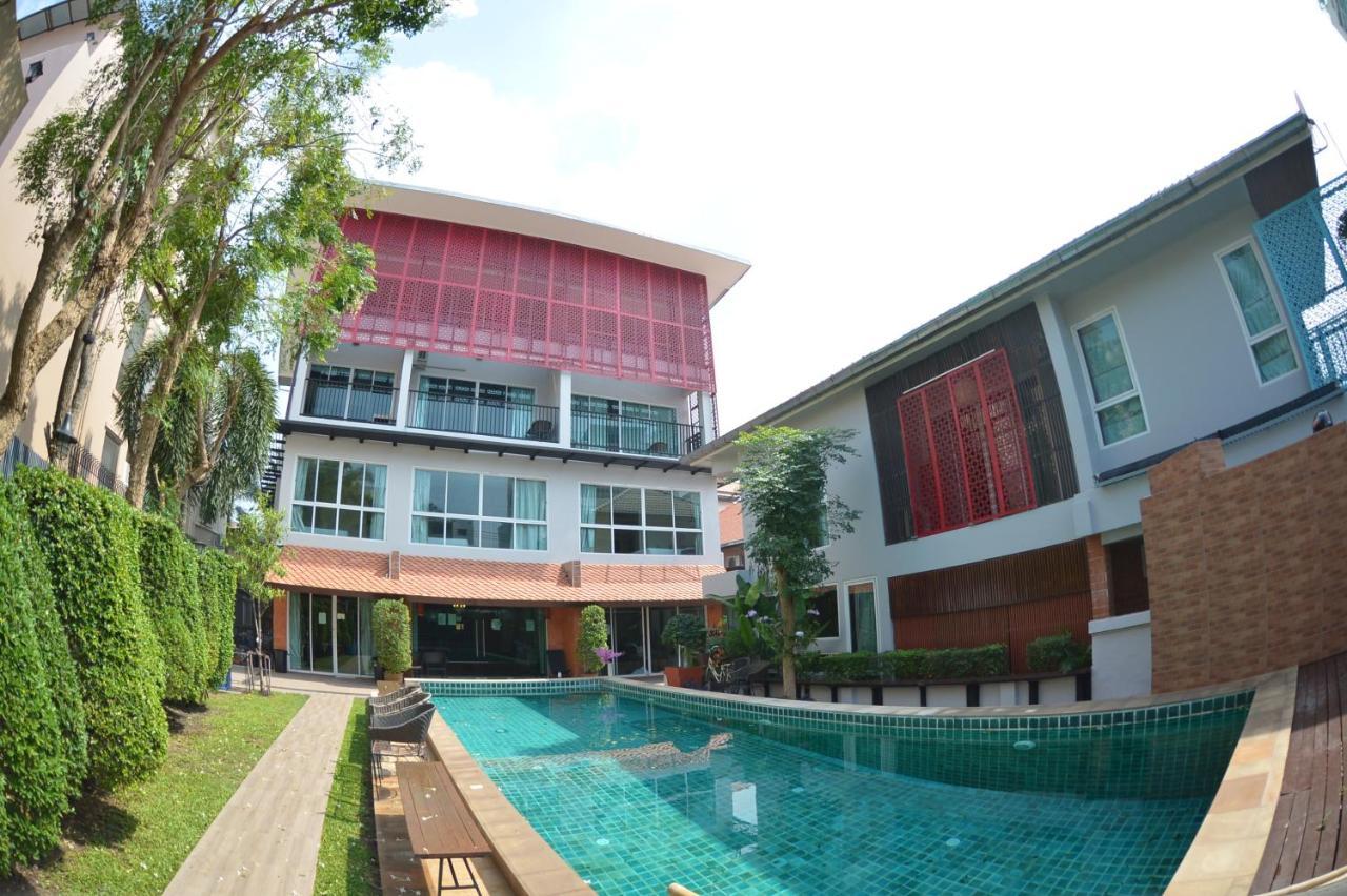 ตำหนักวิลล่า 10 ห้องนอน พร้อมสระว่ายน้ำส่วนตัว Ban Nong Tabaek Exterior photo