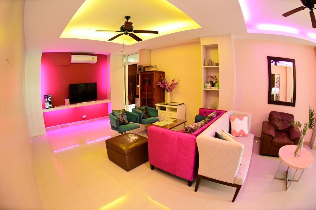 ตำหนักวิลล่า 10 ห้องนอน พร้อมสระว่ายน้ำส่วนตัว Ban Nong Tabaek Exterior photo