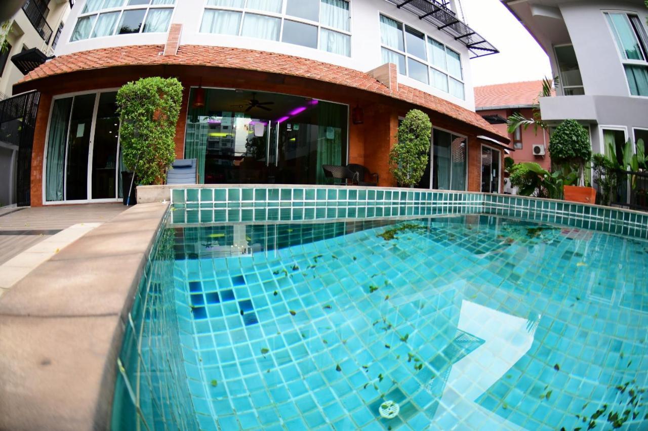 ตำหนักวิลล่า 10 ห้องนอน พร้อมสระว่ายน้ำส่วนตัว Ban Nong Tabaek Exterior photo