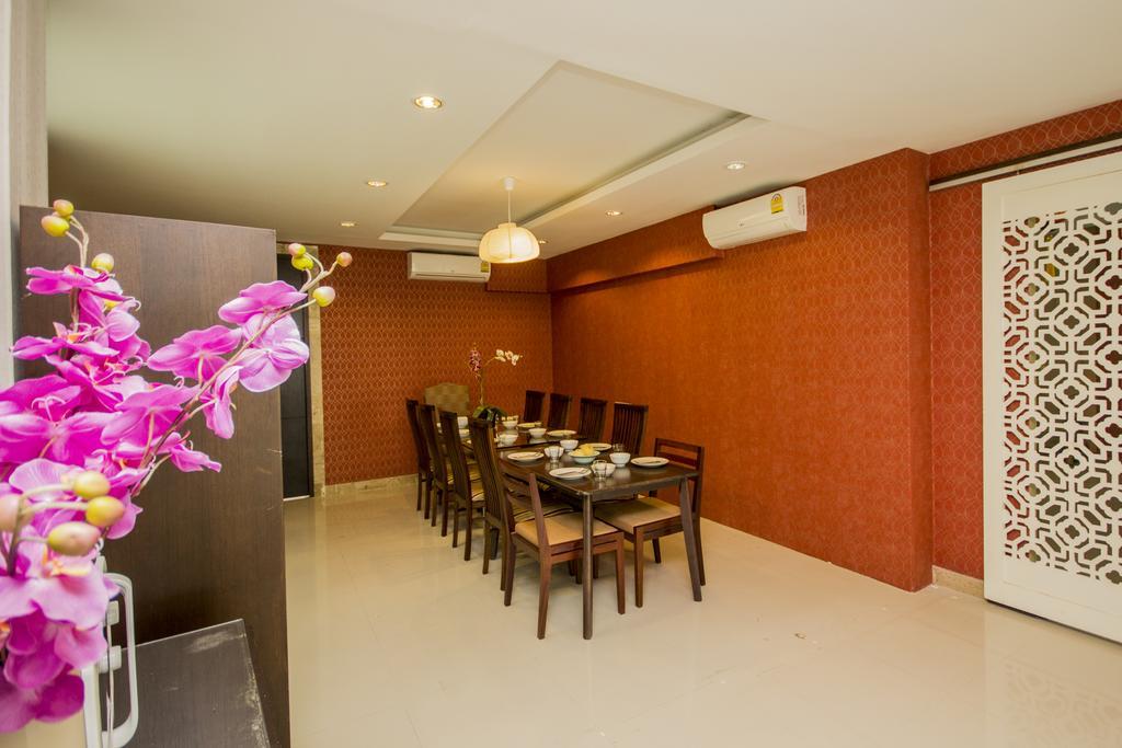 ตำหนักวิลล่า 10 ห้องนอน พร้อมสระว่ายน้ำส่วนตัว Ban Nong Tabaek Exterior photo